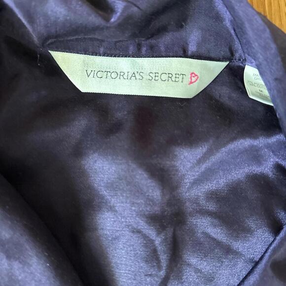 Vintage Victorias Secret Sleep Shirt - Picture 2 of 7